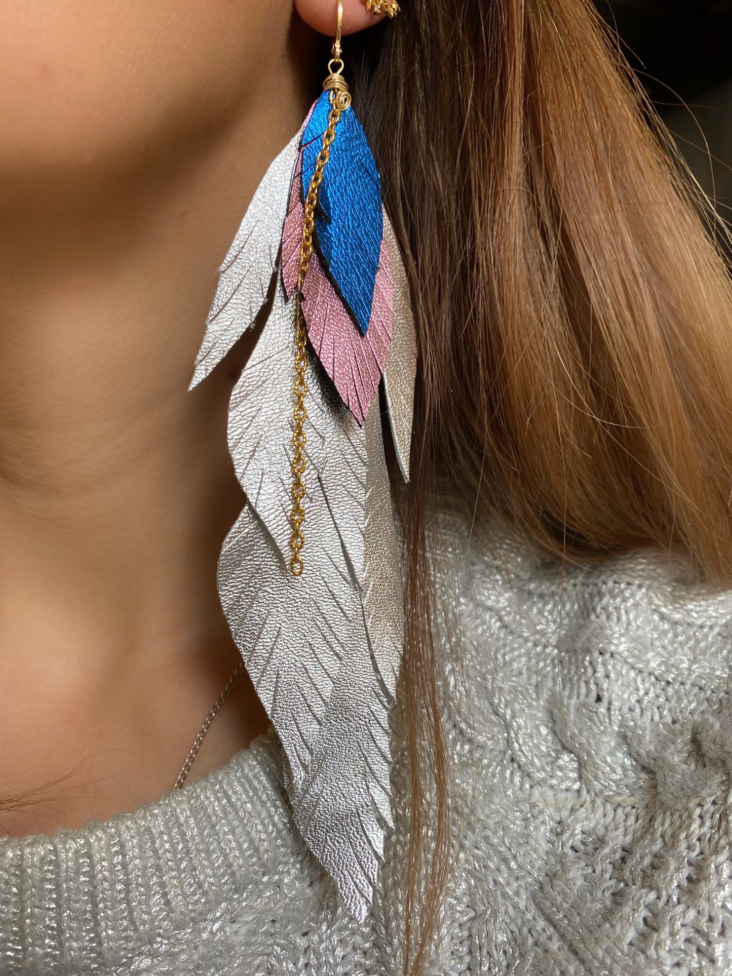 Aretes Gyps pluma triple Plata