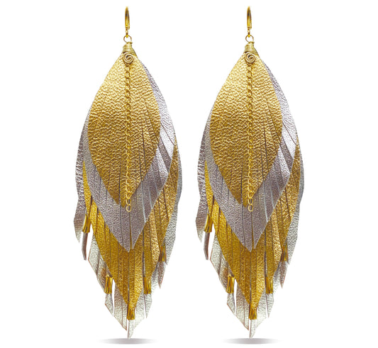 Aretes Medianos Cascada Dorado Plata