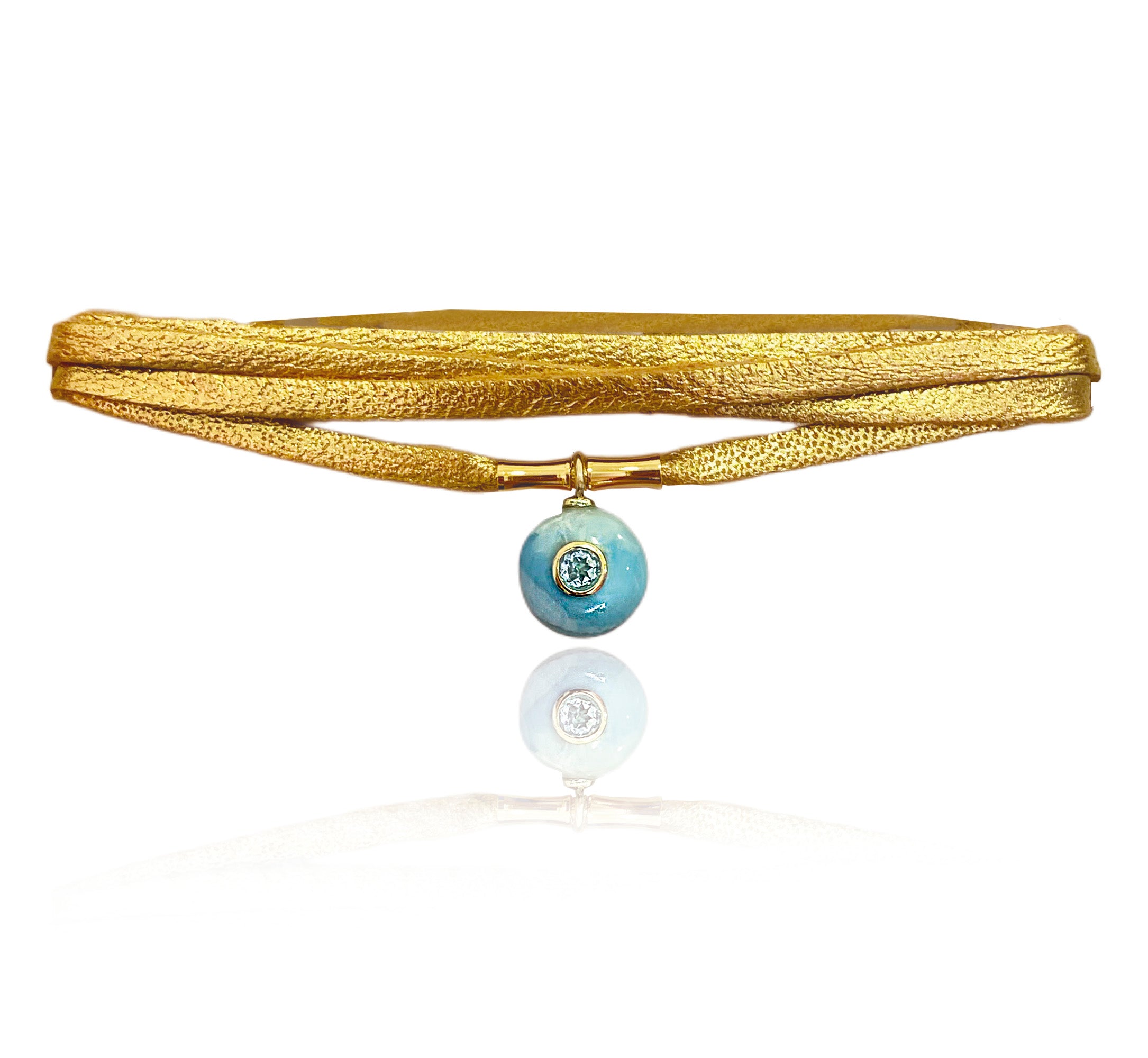 Gargantilla de piel con piedras