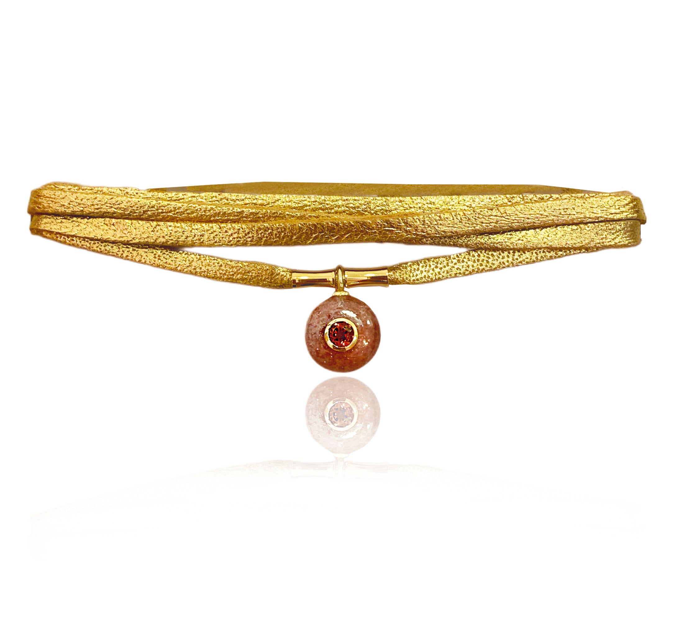 Gargantilla de piel con piedras