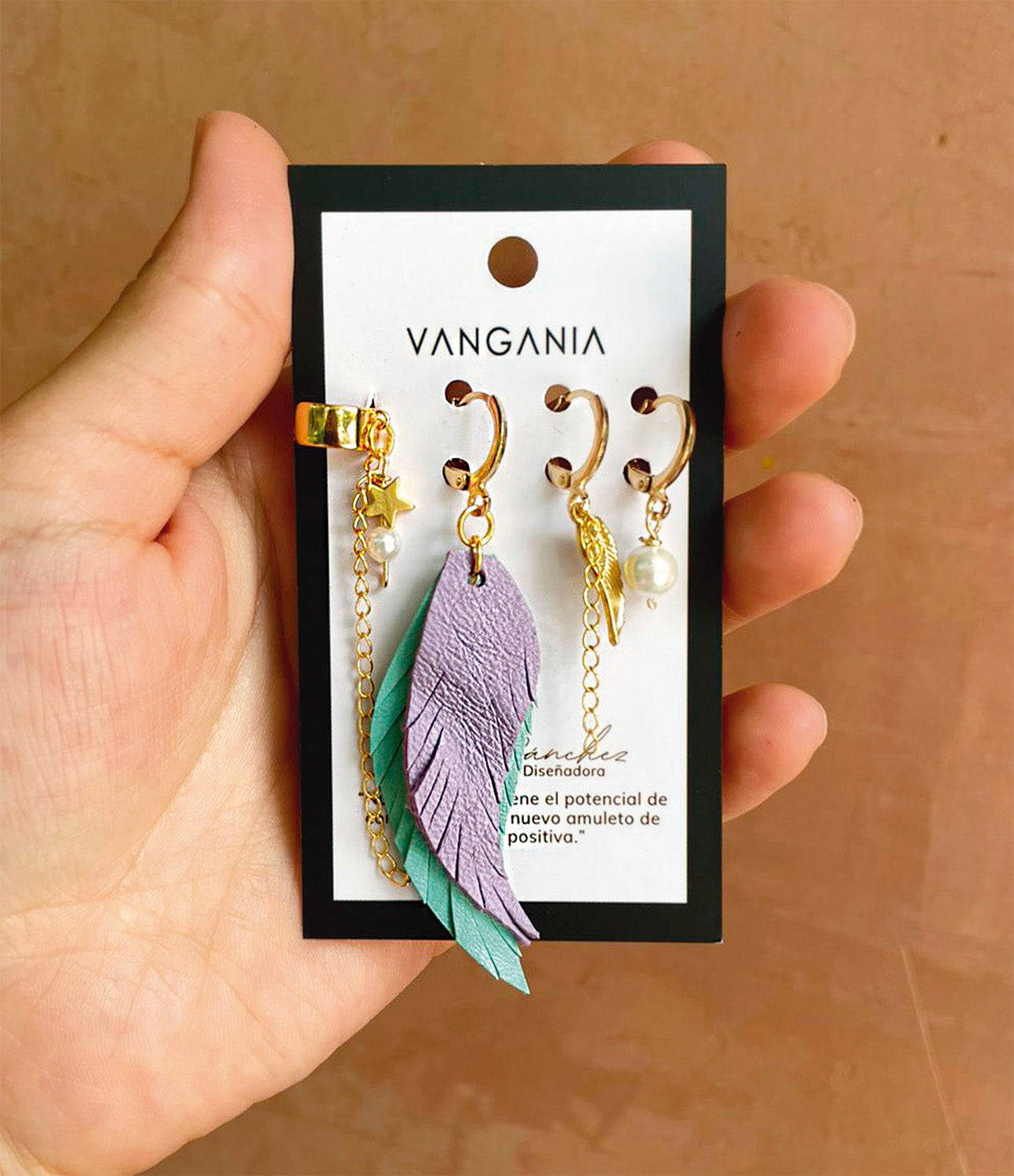 Aretes Huggies Lila