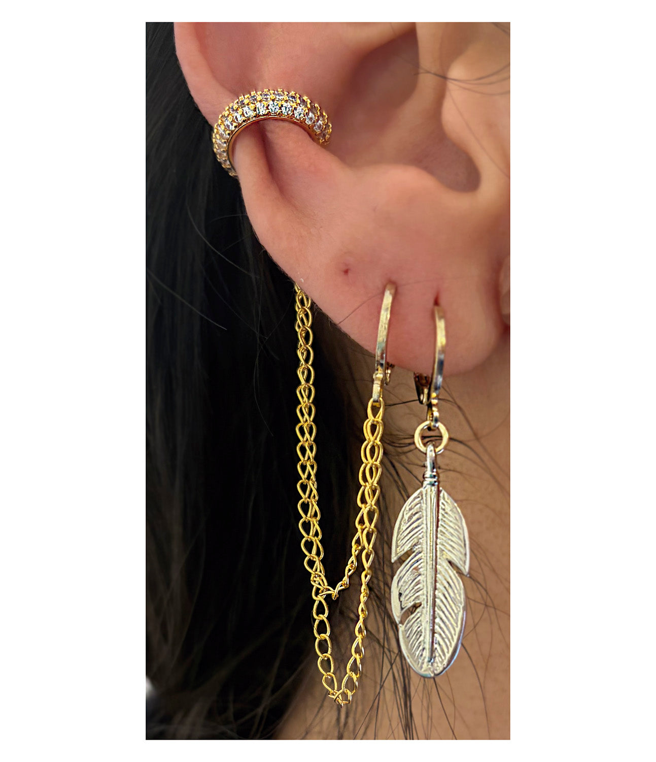 Aretes Huggies Pluma