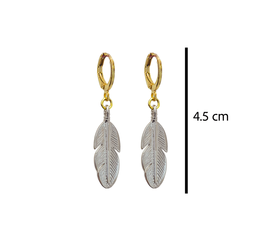 Aretes Huggies Pluma
